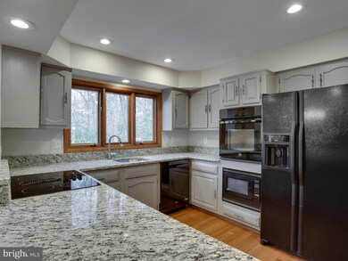 2548 Vale Ct, Davidsonville, MD 21035 - photo 5