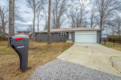 6 Howard Circle HD-4