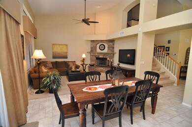 14 Eat In Kitchen Toward Family Room