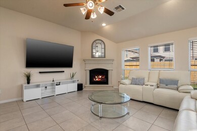 4606 Clara Rose Ln, Katy, TX 77449 - photo 4