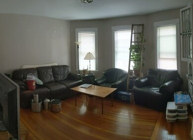 71 Easton St unit 3, Allston, MA 02134 - photo 4