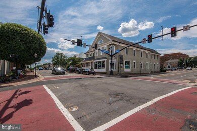 3985 Norton Place unit 10402, Fairfax, VA 22030 - photo 4