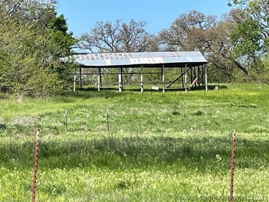 60'x 30' Pole Barn located at North end of Shootin