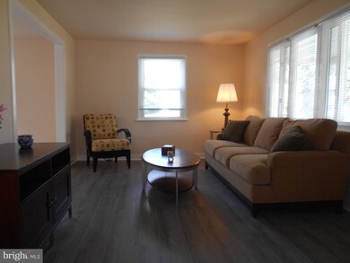 2532 Rosewood Ave, Abington, PA 19001 - photo 4