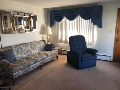 1008 Baker St, Taylor, PA 18517 - photo 5