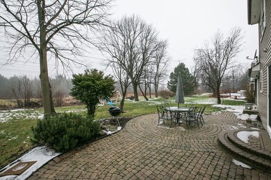 1921 Slippery Rock Rd, Naperville, IL 60565 - photo 4