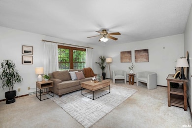 4836 W Pleasant St, Davenport, IA 52804 - photo 2