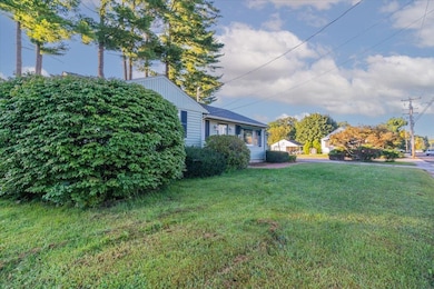 270 Broad St, Nashua, NH 03063 - photo 4