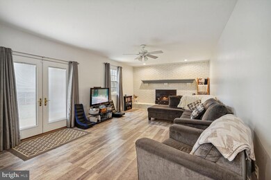 7438 Waters Place, Warrenton, VA 20187 - photo 4