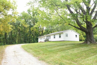811 N 500 W, Huntington, IN 46750 - photo 2
