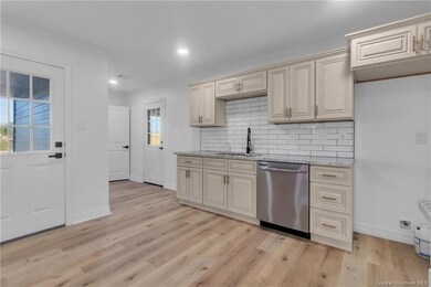 1016 Cherryhill St, Lake Charles, LA 70607 - photo 7