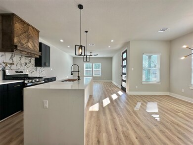 2444 Carmel St unit A, Houston, TX 77091 - photo 6