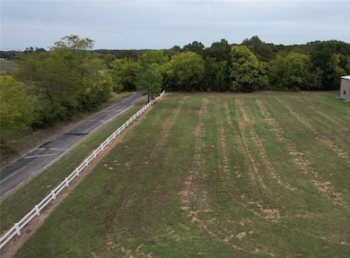 938 Private Road 7005, Edgewood, TX 75117 - photo 2