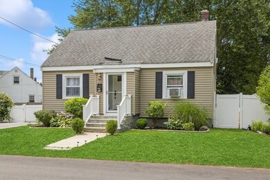 10 Ellen Rd, Woburn, MA 01801 - photo 2