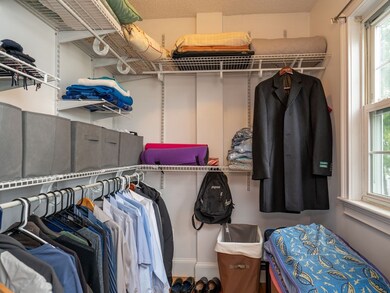 121 Sciarappa St unit 2, Cambridge, MA 02141 - photo 6