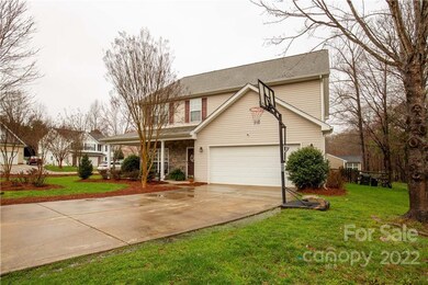 3334 Kingshire Way, Clover, SC 29710 - photo 2