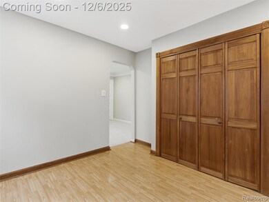 1811 E Marshall St, Ferndale, MI 48220 - photo 6