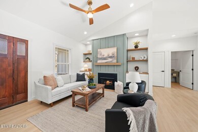 3019 Pomo Cir, Crossville, TN 38572 - photo 5