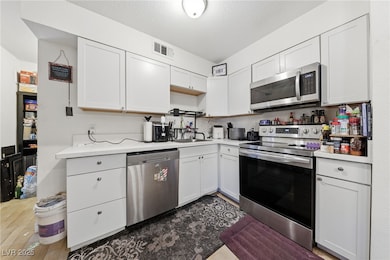 6344 Evergreen Ave, Las Vegas, NV 89107 - photo 4