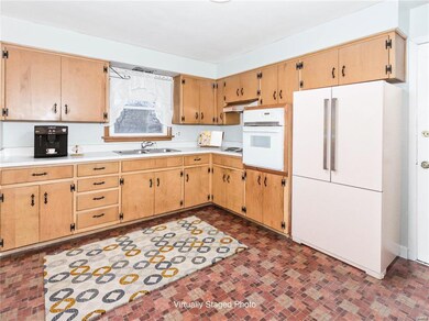 Virtually STAGED!No Refrigerator Included