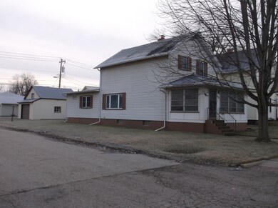 427 N Main St, Princeton, IL 61356 - photo 3