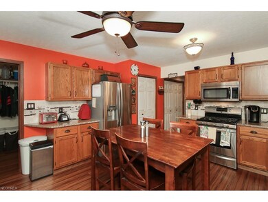 745 Lafayette Blvd, Sheffield Lake, OH 44054 - photo 4