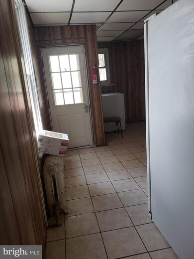 349 W Windsor St, Reading, PA 19601 - photo 4