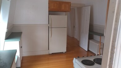 61 Central St unit 2, Fitchburg, MA 01420 - photo 2