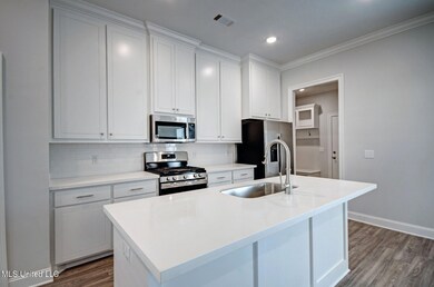 Kitchen & mudroom