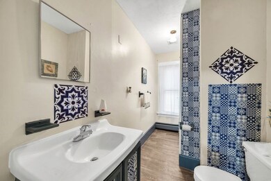 47 Jefferson Ave, Springfield, MA 01107 - photo 6