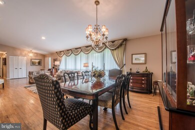 9008 Pittsfield Rd, Pikesville, MD 21208 - photo 7