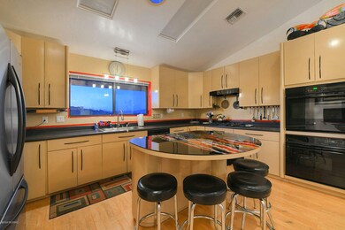 Contemporary Kitchen