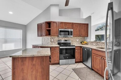 4932 Ridgemoor Cir, Palm Harbor, FL 34685 - photo 5