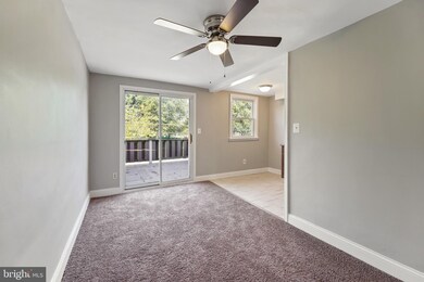 335 Mulberry St, Darby, PA 19023 - photo 7