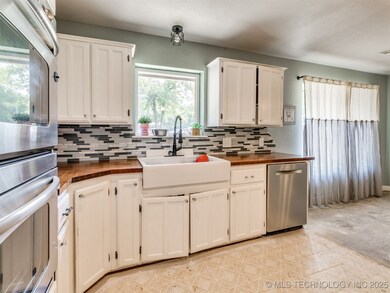 6713 S 232nd East Ave, Broken Arrow, OK 74014 - photo 6