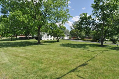 1470 Demorest Rd, Columbus, OH 43228 - photo 2