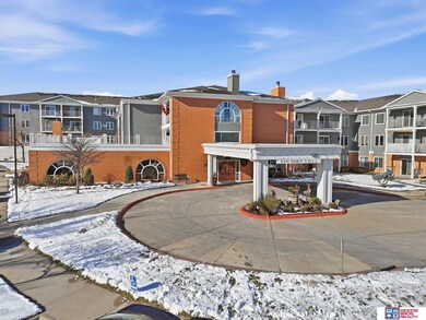 3001 S 51st Street Ct unit 412, Lincoln, NE 68506 - photo 4