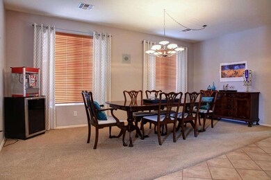 LivingRoom/Formal Dining