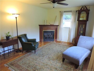 56 Tipperary Dr, Asheville, NC 28806 - photo 6