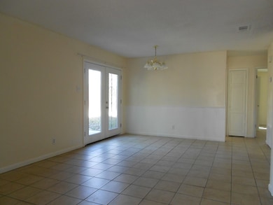 523 Tomahawk Trail, Kerrville, TX 78028 - photo 4