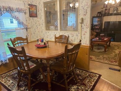 525 River St unit 1, Castleton, VT 05735 - photo 4