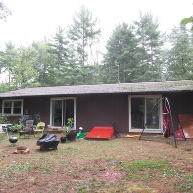 25 Hickory Ln, Amherst, MA 01002 - photo 3