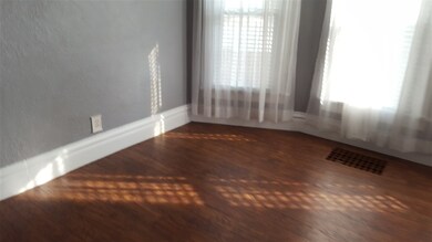 710 N Jackson St, Auburn, IN 46706 - photo 5