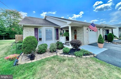 233 Miller Dr, Strasburg, VA 22657 - photo 3