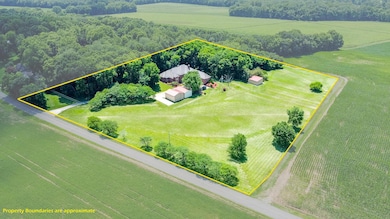 18825 Island Rd, Circleville, OH 43113 - photo 3