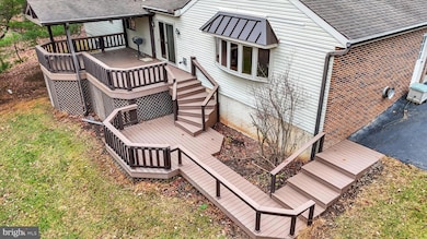 1815 Larch Cir, Lebanon, PA 17042 - photo 6