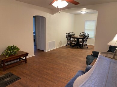 509 W 8th St, Hugoton, KS 67951 - photo 4