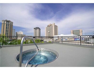 Swimming Pool/Hot Tub/Sauna.