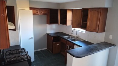 Pictures taken on January 2024 before tenant moves