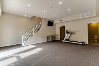 1604 W Artesia Square unit C, Gardena, CA 90248 - photo 5